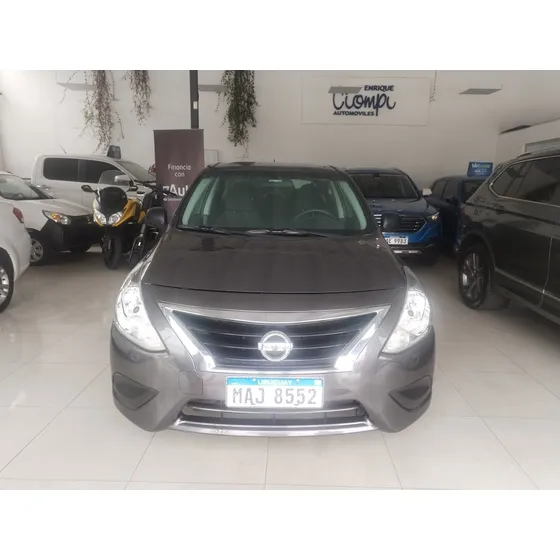 Nissan Versa 1.6 Drive At