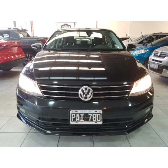 Volkswagen Vento 2.5 Advance Plus 170cv