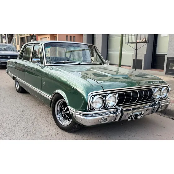 Ford Falcon De Lujo