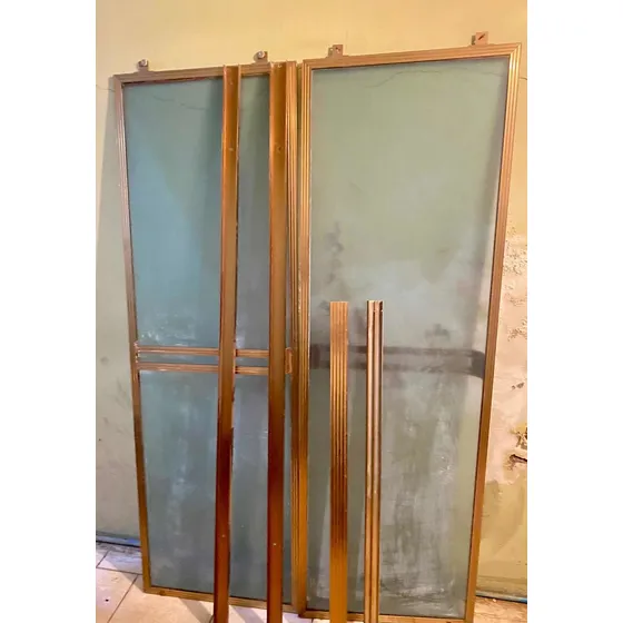 Puerta De Baño De Aluminio