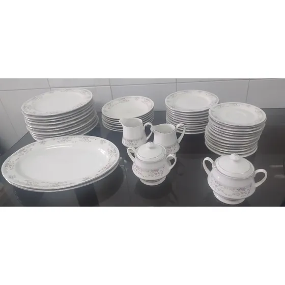 37 Piezas Vajilla Porcelana, Detalle Flores Borde Plateado