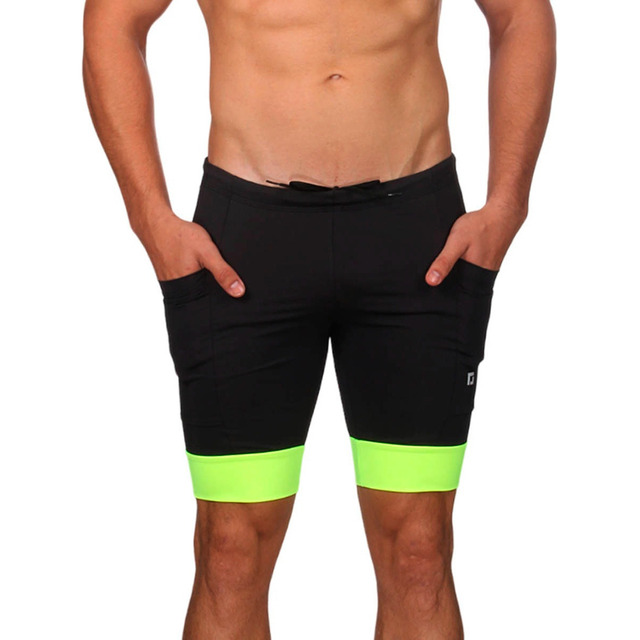 Bermuda Térmica Anti Assadura Esportiva Com Bolsos Bermuda Térmica Anti Assadura Esportiva Com Bolsos