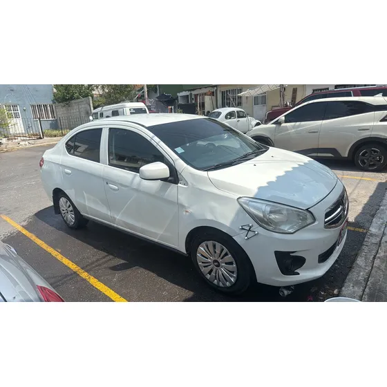 Dodge Attitude 1.2 Se Mt