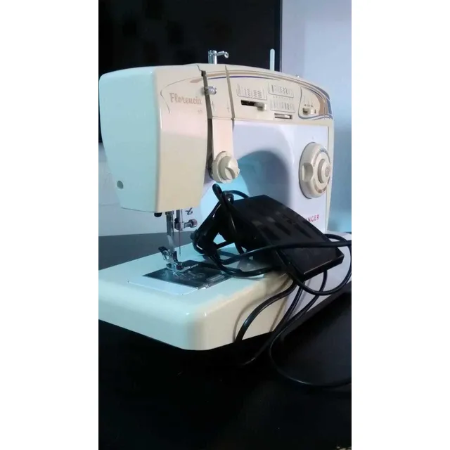 Maquina De Coser Singer Florencia 68 