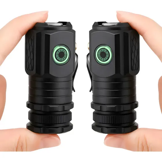 Kit Com 2 Lanternas Tática Mini LED Recarregáveis USB-C, DNC Digital T12 Com Ímã Para Camping