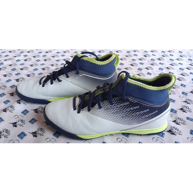 Semi Tacos Para Futbol Sala, Talla 36. Usados. 15$. 