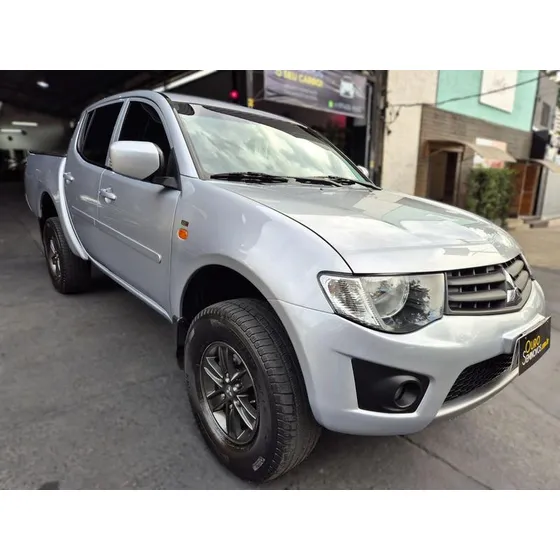 Mitsubishi L200 Triton 3.2 Gl 4x4 Cd 16v Turbo Intercoler Diesel 4p Manual