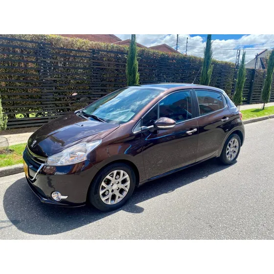 Peugeot 208 1.6 Allure