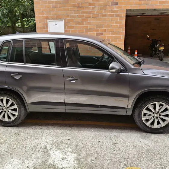 Volkswagen Tiguan 2012 2.0 Trend & Fun