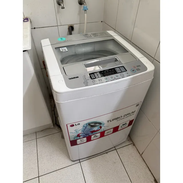 LG Lavadora Fuzzy Logic Eléctrica 8kg