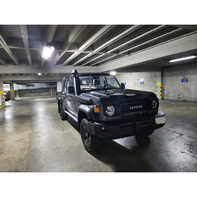 Toyota Land Cruiser S79-sincronica