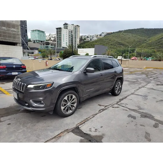 Jeep Cherokee Overland 3.2l Fwd