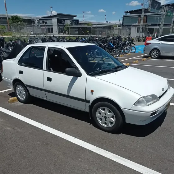 Chevrolet Swift 2003 1.3 Elite