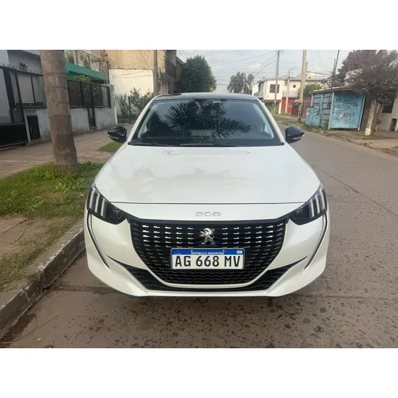 Peugeot 208 1.6 Feline Tiptronic