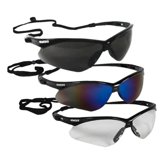 Anteojos De Sol Nemesis De Protección Talle Unitalla Diseño Deportivo Armazón Negro Y Lente Negro
