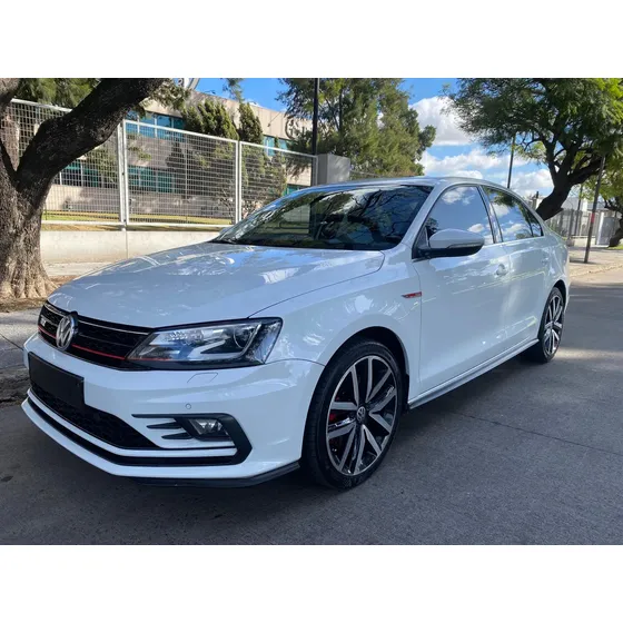 Volkswagen Vento 2.0 Tsi Gli 211cv App Connect + Nav Dsg