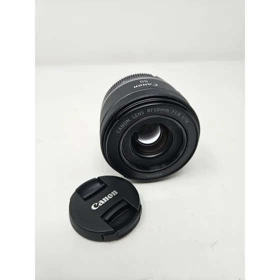 Lente Canon Rf 50mm F/1.8 Stm - Em Perfeito Estado Canon Rf Preto