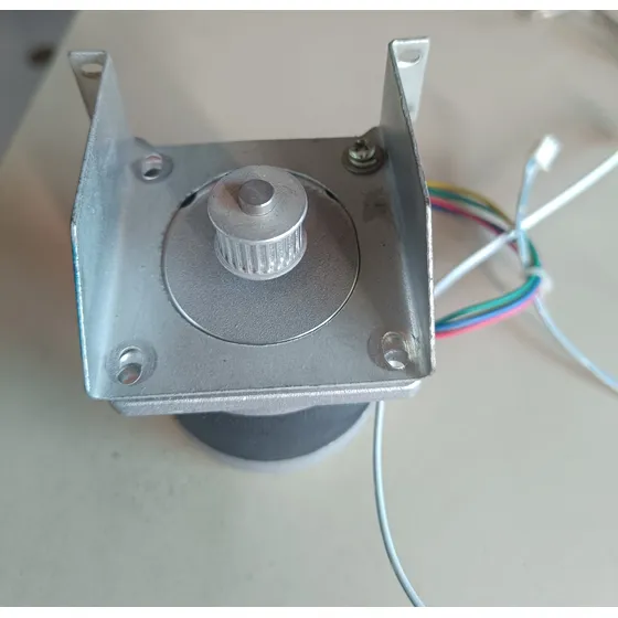 Motor De Plotter De Corte Uscutter Mh871 De 28puLG.mérida