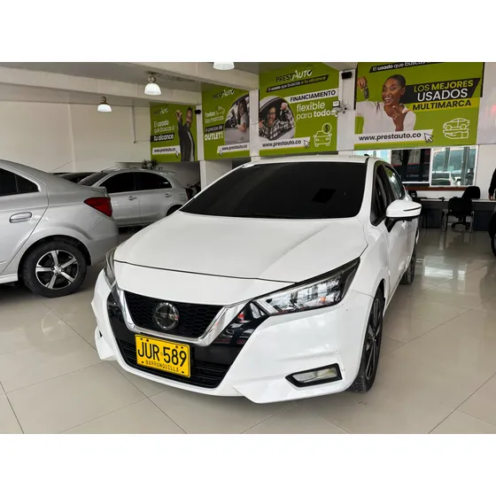 Nissan Versa 1.6 Exclusive