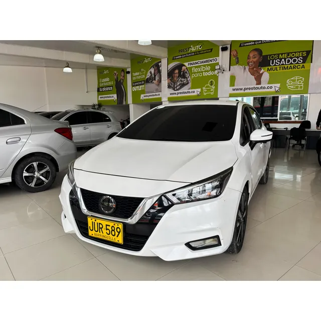 Nissan Versa 1.6 Exclusive