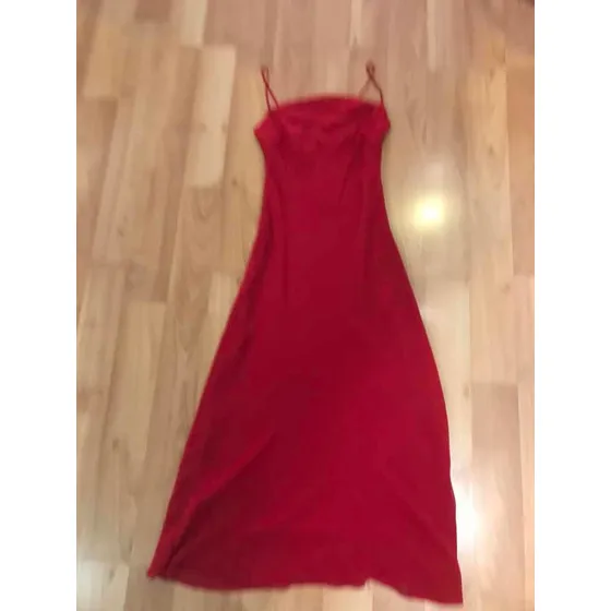 Vestido Largo En Color Rojo