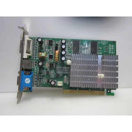 Defeito Placa De Vídeo Gf Fx5500 Mt-5205c Agp 256mb Ddr
