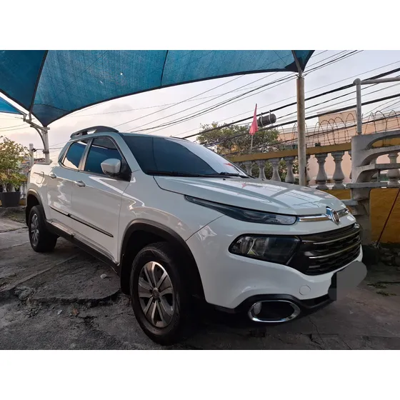 Fiat Toro 1.8 16v Freedom Flex 4x2 Aut. 4p