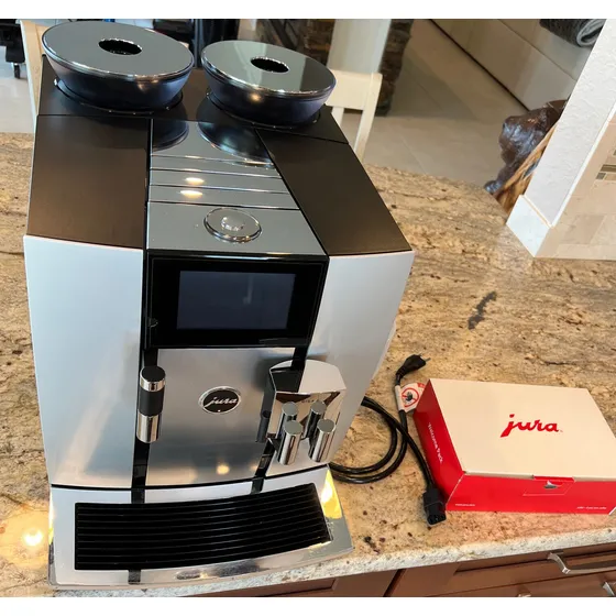Jura Giga 6 Fully Automatic Espresso & Coffee Machine Fde