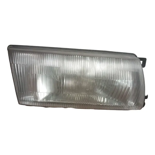 Faro Delantero Derecho De Nissan Sentra B13 (1995 Al 2000)