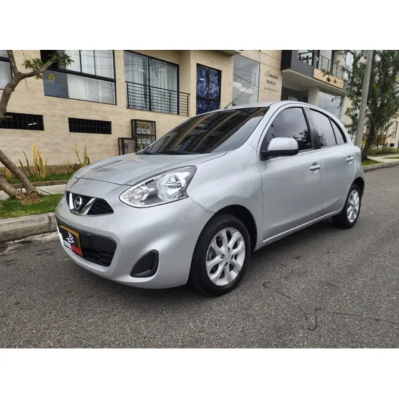 Nissan March 1.6 Sense At