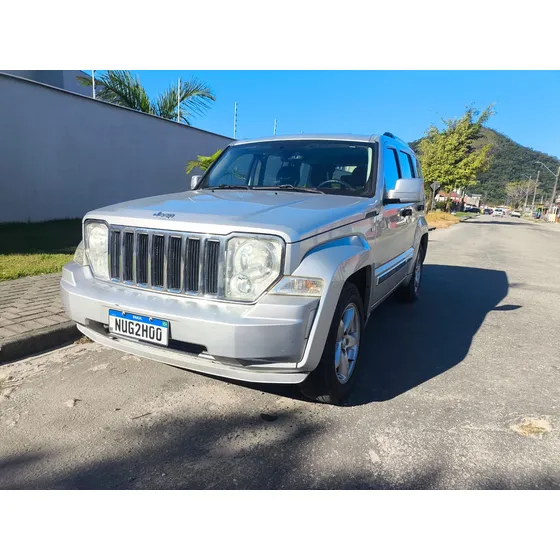 Jeep Cherokee 3.7 Limited Aut. 5p