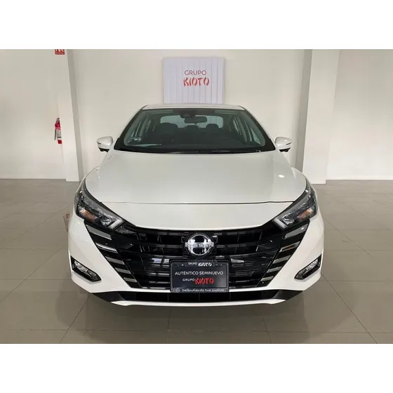 Nissan Versa 1.6 Exclusive At