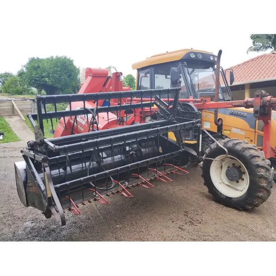 Jumil 390, Ano 2012, Duas Plataformas, Acoplada A Trator.