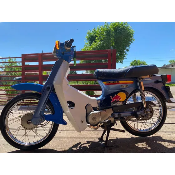 Honda C90 (1980)