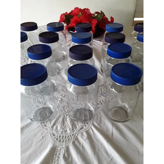 Frascos De Vidrío De 500 Cc. Tapa Plástica Color Azul.
