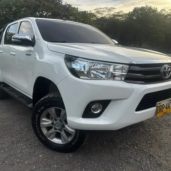 Toyota Hilux 2017 2.4l 4x4