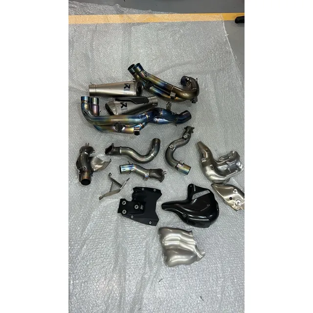 Akrapovic Full Ducati Panigale V4s 2023/2024