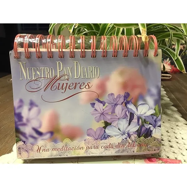 Nuestro Pan Diario Mujeres En Ti Confío Escritorio