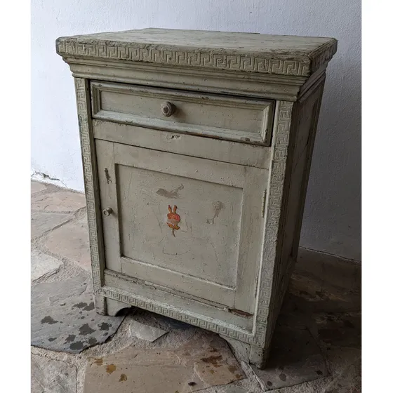 Mueble Bajo Antiguo De Madera, Estilo Rustico Puerta Y Cajón