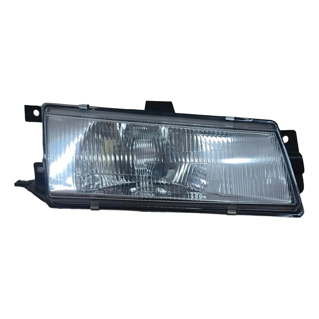 Faro Derecho Hyu. Excel1.3/1.5 Marca Apw