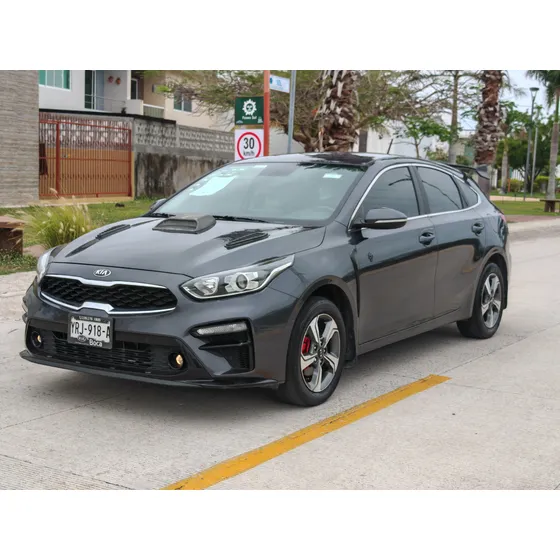 Kia Forte 2.0 Hb Ex Mt