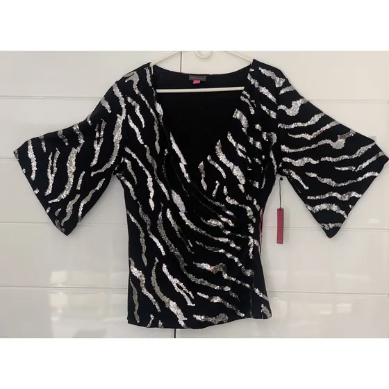 Blusas Para Damas. Made  In Usa.talla L.