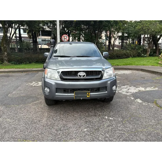 Toyota Hilux 2.5 4x4 Doble Cabina