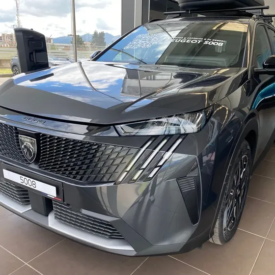 Peugeot 5008 2026 1.6 Allure