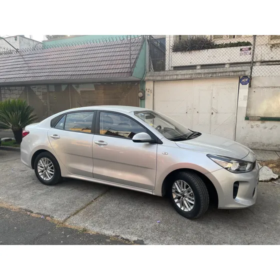 Kia Rio 1.6 Lx Sedan Mt