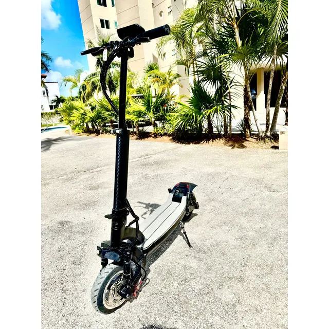 Zigna Scooter Eléctrico Negro (Reacondicionado)