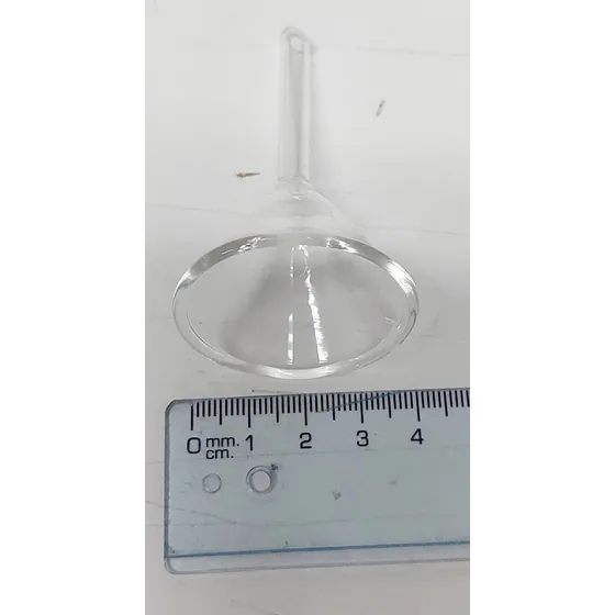 Embudo De Vidrio Borosilicato Rama Corta 40mm Diametro