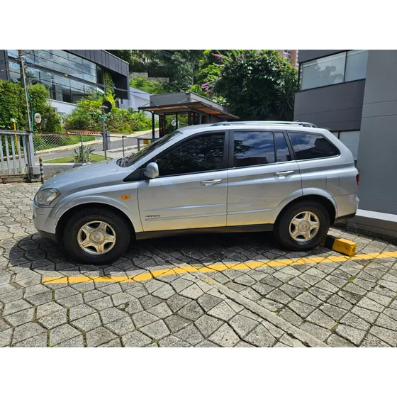 Ssangyong Kyron 2.0 M200 Xdi