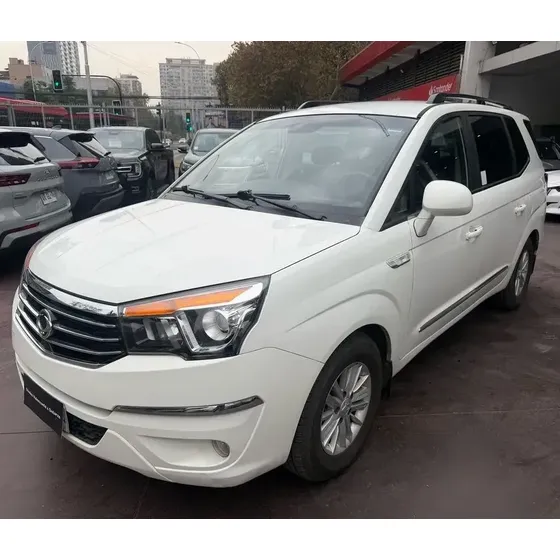 Ssangyong Stavic 2018