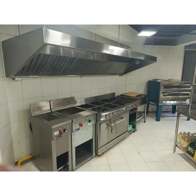Campana Extractora L 3,56 Mts.x A1,10 Mts.x Alto 0,50 Mts.